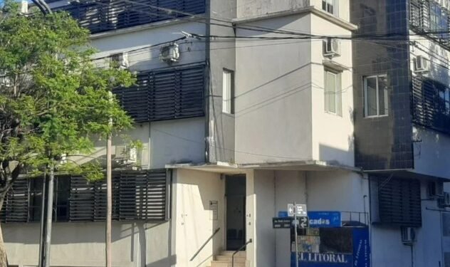 Dos jóvenes quedaron detenidas tras intentar asesinar a otra mujer en Santa Fe