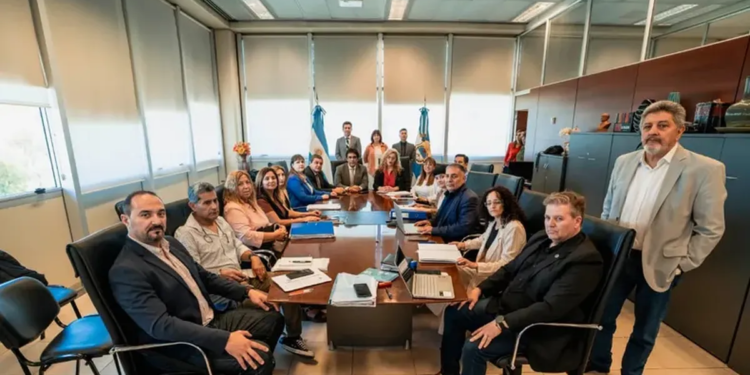 San Juan inicia paritaria docente 2026 clave para evitar paros en el inicio de clases