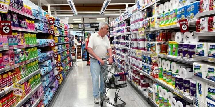 Jubilados de Anses: ¿Cuánto se ahorrará con los nuevos descuentos en supermercados?