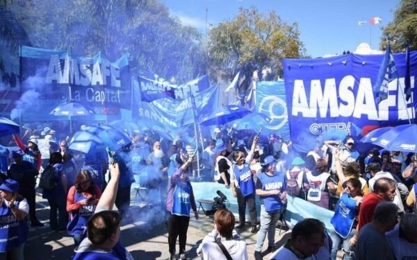 AMSAFE Castellanos decide su postura ante la propuesta salarial del Gobierno provincial