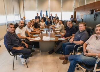 Paritaria docente en San Juan: reunión decisiva para evitar el paro en el inicio escolar