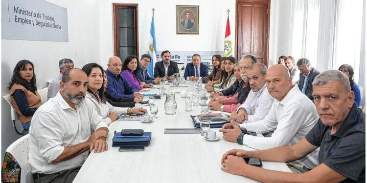 Amsafé exige cambios en la política paritaria y denuncia la pérdida del poder adquisitivo docente