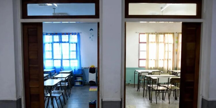 Paro docente amenaza el inicio de clases en la Provincia de Buenos Aires: ¿se llegará a un acuerdo?