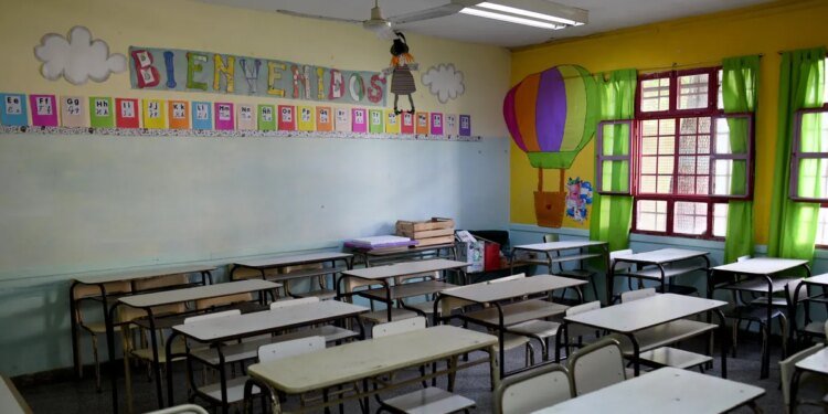 Las primarias de la provincia de Buenos Aires podrían perder 500.000 alumnos hacia 2030