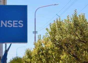 Pagos ANSES: quiénes cobran HOY 10 de febrero en jubilaciones y pensiones