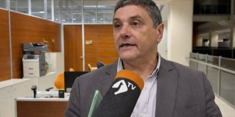 Gobierno de San Juan propone nuevas alternativas salariales para docentes en paritarias