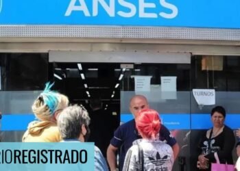 Bono excepcional de ANSES: ¿quiénes reciben el monto completo y quiénes no en marzo?