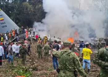 Caída de avión en Colombia: ya murieron 68 militares y policías en tragedia aérea