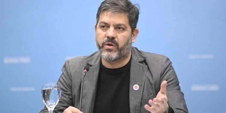 Tensión entre Milei y Bianco: “Perturbado mental” por culpas al kirchnerismo en caso YPF