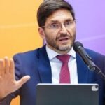 Pullaro resalta el esfuerzo de los docentes en Santa Fe a pesar del paro y defiende paritarias