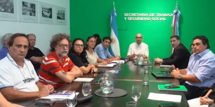 Paritaria docente en Entre Ríos: gremios rechazan oferta y convocan a paro de 24 horas