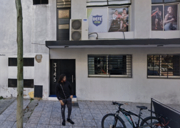 Empleados del gimnasio "Defensores de Santos Lugares" protestan en Instagram contra el dueño