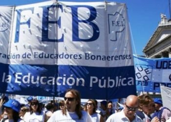 Docentes de Buenos Aires aceptan oferta del gobierno y finaliza negociación paritaria