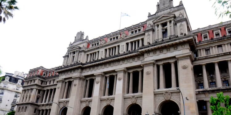 La Provincia de Buenos Aires y ANSES avanzan en la deuda con los jubilados: ¿qué pasará ahora?