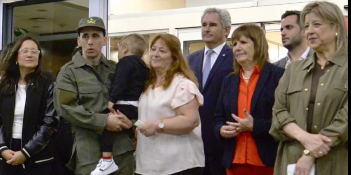 Bullrich asegura que no sabía de la negociación por Gallo mientras Milei minimiza el tema