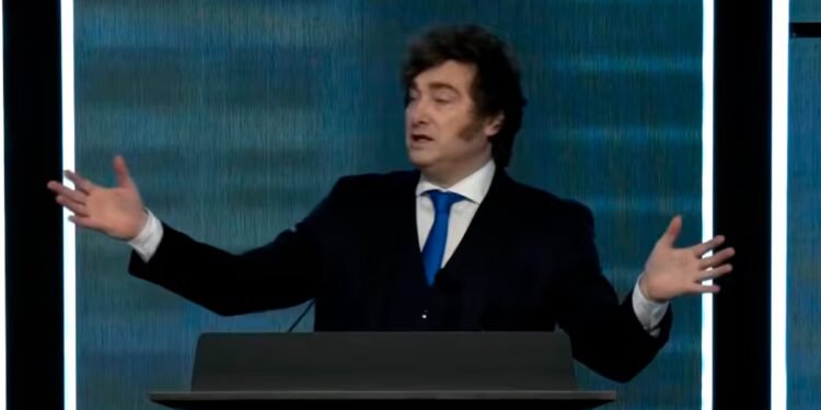 Milei lanza dardos a Rocca y Madanes en medio de la "Argentina Week"