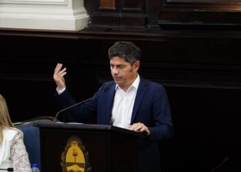 Kicillof inauguró sesiones y dejó furcios que estallan en las redes, polémica al acecho