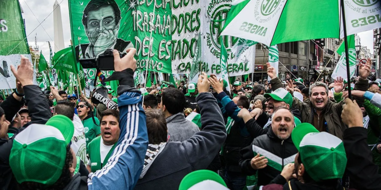 Gobierno reúne a sindicatos para iniciar negociaciones salariales en la administración pública