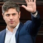 Kicillof se presenta como escudo ante el ajuste de Milei y llama a la unidad en la crisis