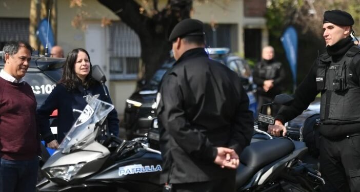 Vicente López cierra calle lateral de Tecnópolis y refuerza controles tras atropello