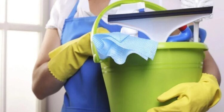 Empleadas domésticas: detalles sobre el nuevo acuerdo salarial a cobrar en abril 2026