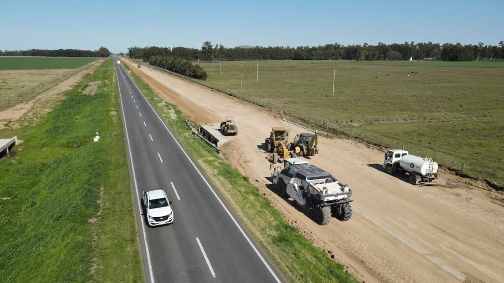 El Gobierno licita rutas y suma 50 peajes: ¿más cobros y menos mejoras viales?