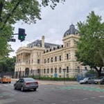 Kicillof recibe a docentes y estatales en paritarias tras conflicto salarial en Buenos Aires