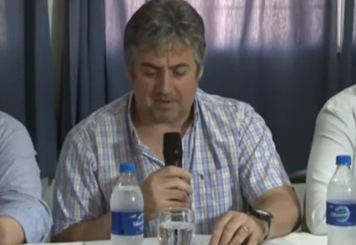 El ministro de Educación de Santa Fe confirma que el agresor no tiene antecedentes educativos