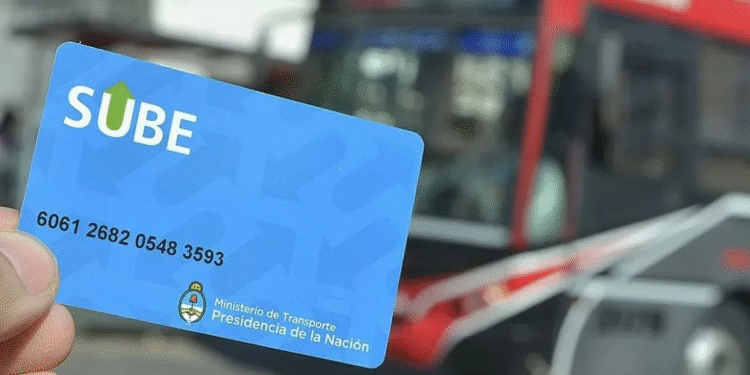 Cómo activar el 55% de descuento en el transporte público en marzo de 2026