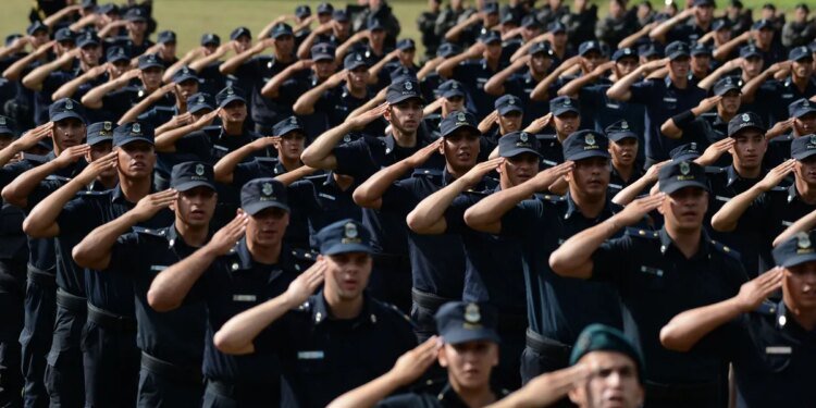 Aumentan sueldos de estatales en la Provincia de Buenos Aires tras acuerdo paritario