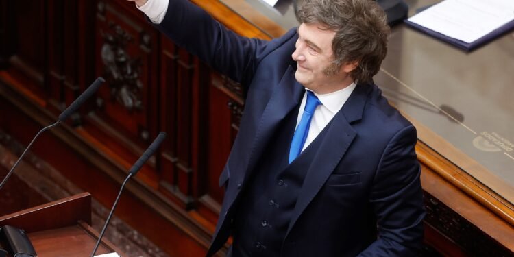 Gobierno promulga la Ley de Modernización Laboral: cambios clave en derechos y obligaciones laborales