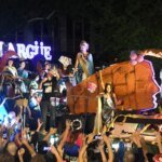 Miles de mendocinos vibraron en la espectacular Vía Blanca de las Reinas en el centro de Mendoza