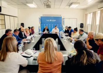 UTELPa avanza en paritaria docente y analiza propuestas del Gobierno en reunión clave