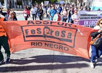 Crisis en salud en Río Negro: renuncias y reclamos marcan un agravamiento del conflicto