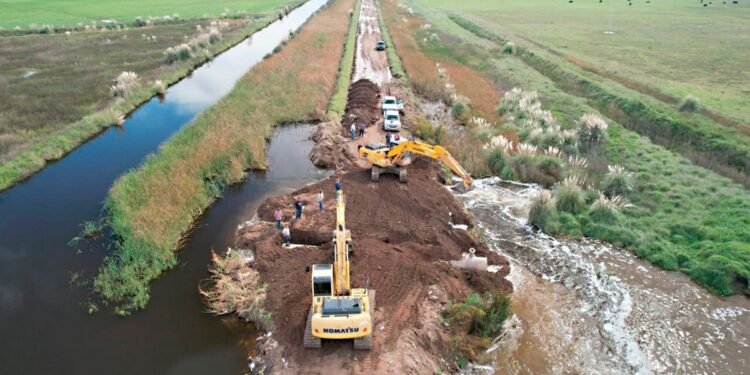 Ampliación de desagüe en la Provincia de Buenos Aires para prevenir inundaciones