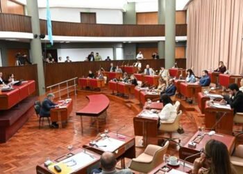 Chubut celebra acuerdo con ANSES: ¿cuánto mejorarán las jubilaciones de los abuelos?