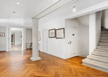 La mansión de Franco Macri en Barrio Parque sigue en venta: detalles y nuevo precio