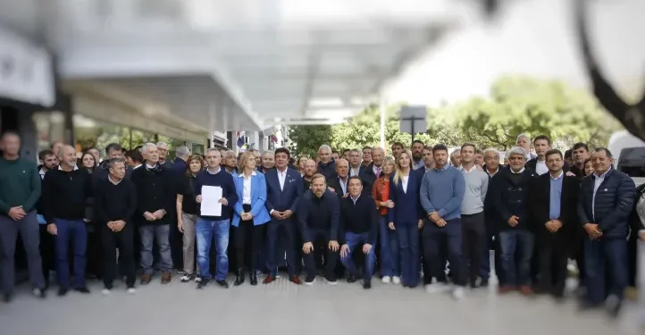 Intendentes de la Provincia de Buenos Aires exigen fondos para escuelas ante crisis alimentaria