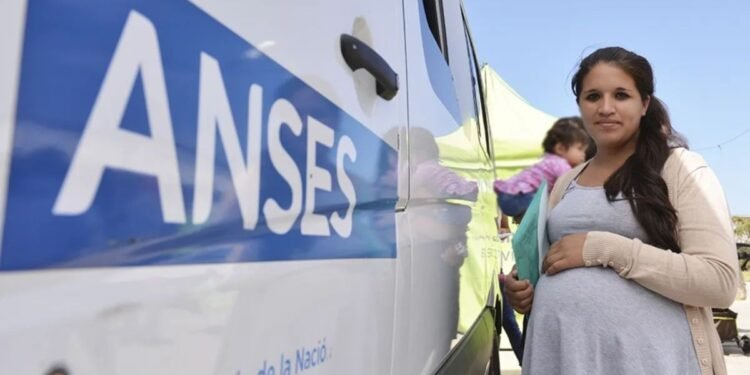 ANSES oficializa nuevos montos de asignaciones familiares a partir de mayo 2026