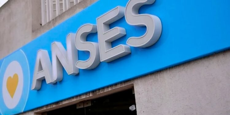 ANSES anunció el nuevo esquema de jubilaciones y pensiones para abril 2026 ¿Cuánto se cobrará?