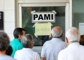 El Colegio de Médicos alertó sobre el colapso del PAMI: ¿qué pasará con los jubilados?