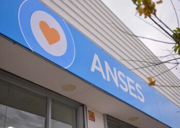ANSES anunció cuánto cobrará la jubilación mínima en abril tras el nuevo ajuste