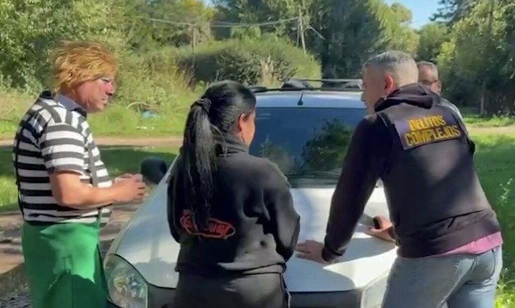 Detienen al narco “Gordo Pey” gracias a un ingenioso disfraz de payasos policiales