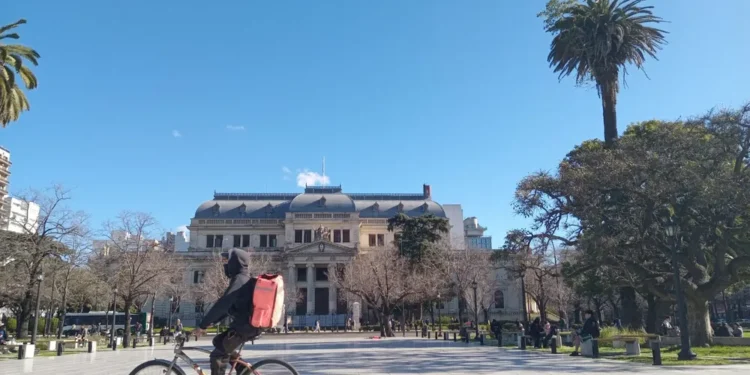 Proponen eliminar el Senado y extender la boleta única en la Provincia de Buenos Aires