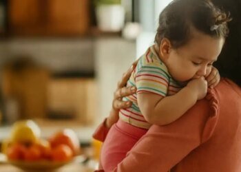 Guía salarial para niñeras en abril 2026: qué esperar de la paritaria y sueldos actualizados