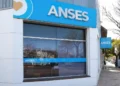 ANSES confirma pagos: ¿cuánto cobramos hoy y qué aumento traerá mayo?