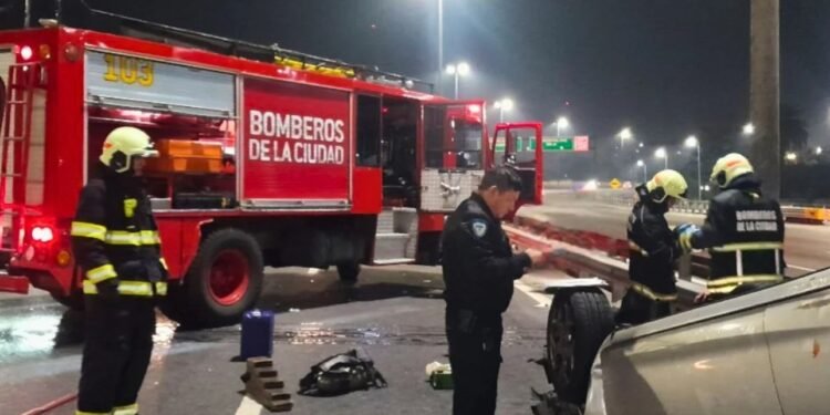 Colisión múltiple en la Autopista Perito Moreno deja dos heridos y caos en el tránsito