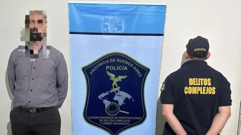 Detienen a un falso abogado por falsificar la firma de una jueza en San Martín