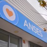 ANSES confirma el calendario de pagos de mayo: ¿cuánto se cobrará por jubilaciones y AUH?