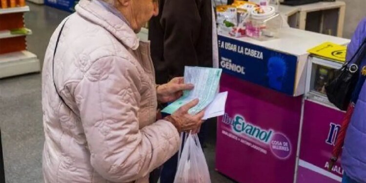 Ajuste de mayo 2026: ¿Cuánto cobrarán los jubilados con el nuevo aumento y bono extra?